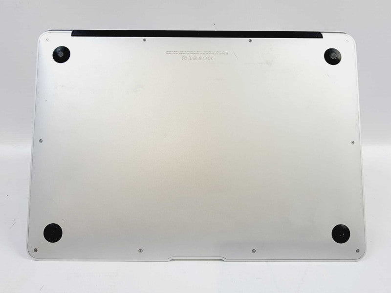 MacBook Air 2015 13\\" Core i5-5250U @ 1.60GHz 8GB DDR3 250GB SSD (