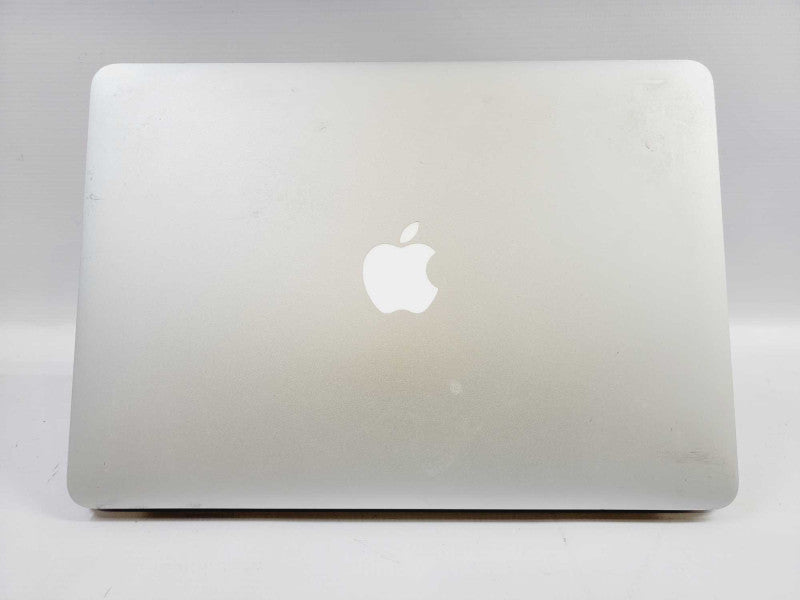 MacBook Air 2015 13\\" Core i5-5250U @ 1.60GHz 8GB DDR3 250GB SSD (