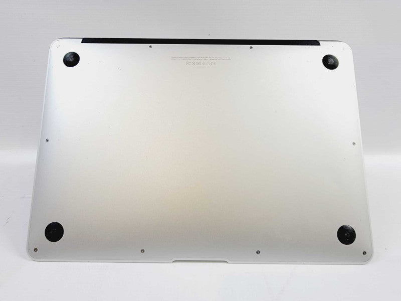 MacBook Air 2015 13\\" Core i5-5250U @ 1.60GHz 8GB DDR3 250GB SSD [Read] (