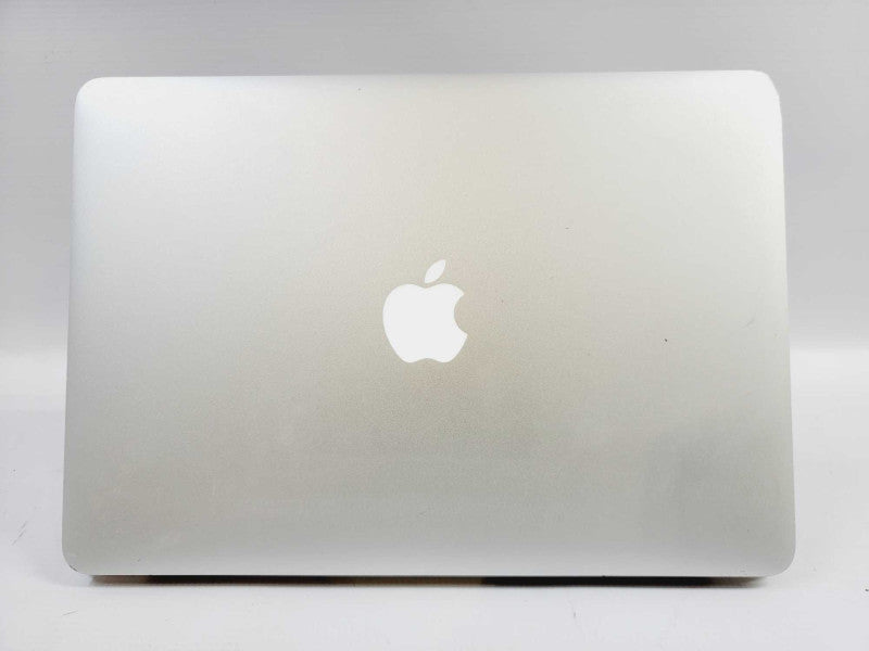 MacBook Air 2015 13\\" Core i5-5250U @ 1.60GHz 8GB DDR3 250GB SSD [Read] (