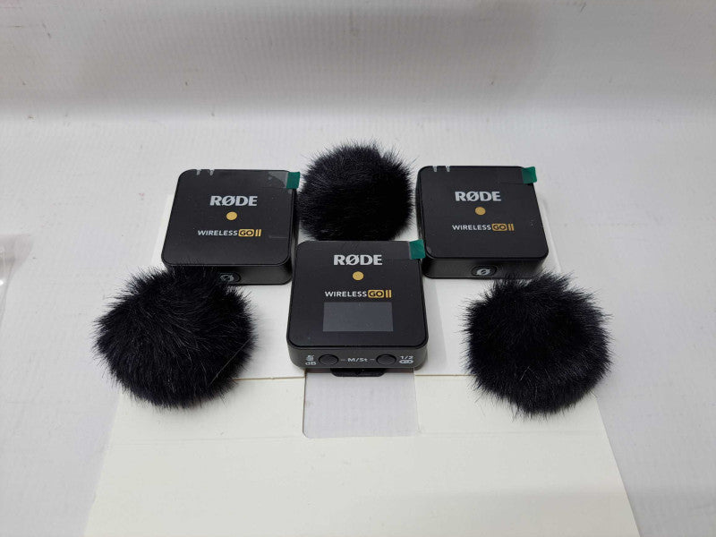 Rode Wireless Go II Dual-Channel Wireless Microphone System Black )