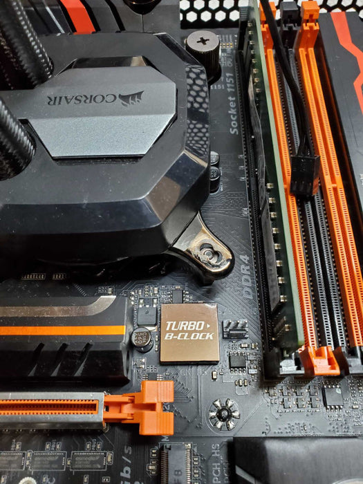 Custom PC - Intel i7-7700k @ 4.20GHZ 16GB DDR4 600W PSU *READ*