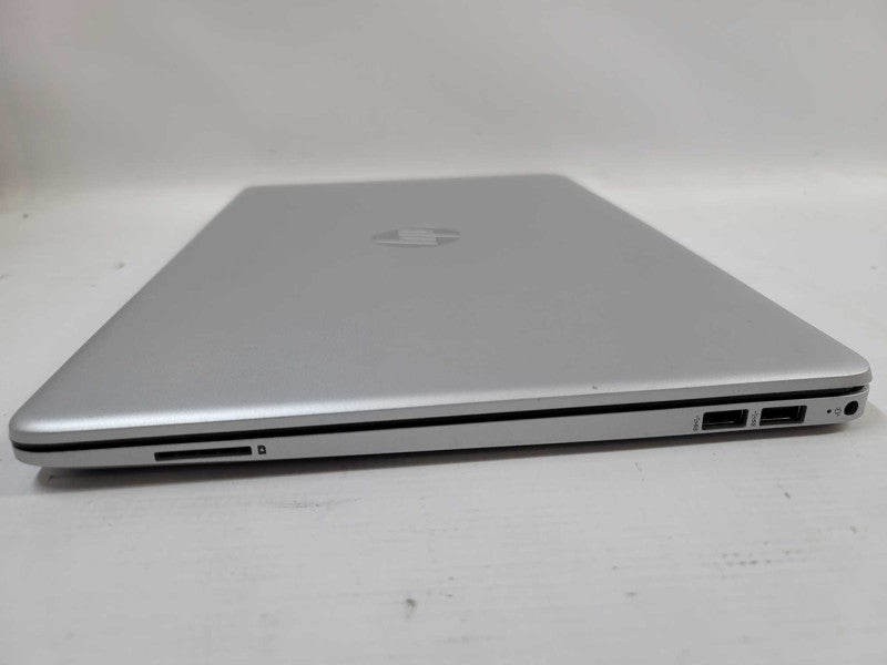 HP 15-DW10008CA i5-10210U @ 1.60GHz, 16GB DDR4, 512GB SSD  Î²