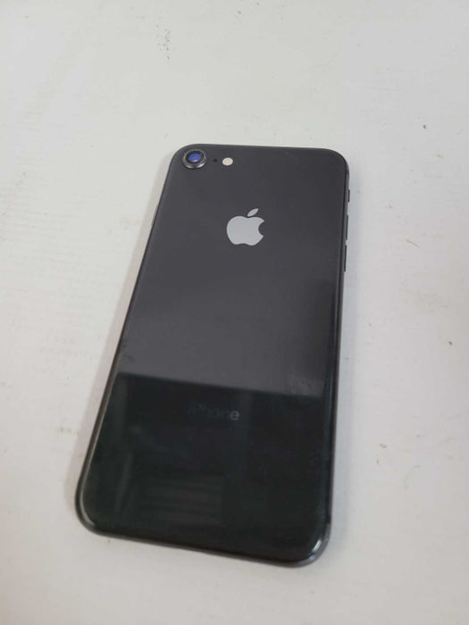 iPhone 8 - READ