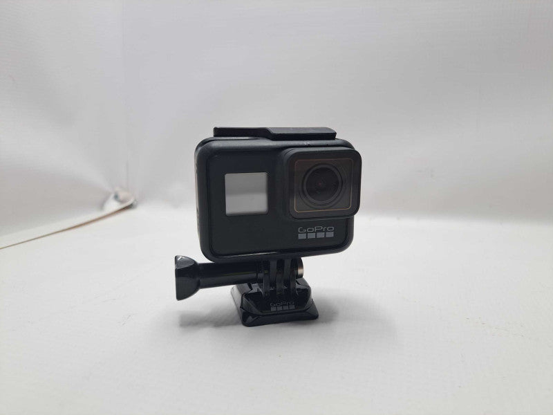 GoPro 7 Black Waterproof Action Camera 4K 12MP *READ* )