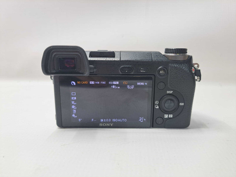 Sony NEX-6 Mirrorless Digital Camera Body- Black {16.1 M/P} + Battery&Charger )