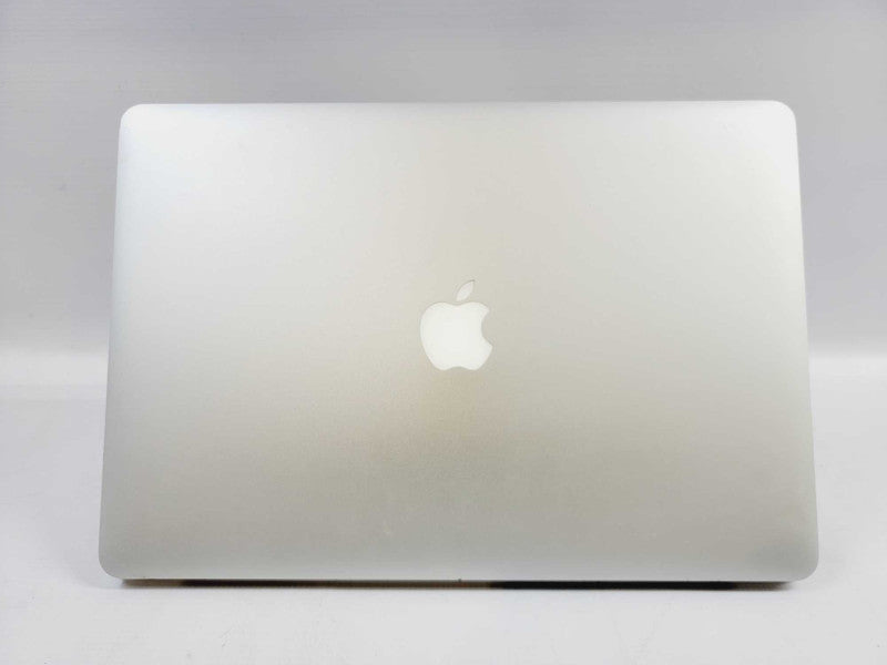 Apple MacBook Pro 2015 15\\" Core i7-4770HQ @ 2.2GHz 16GB DDR3 500GB SSD (