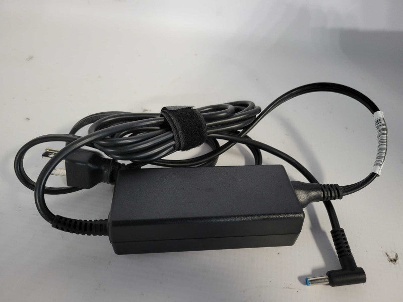 HP 65W Laptop Adapter 19.5V 3.33A w/ Cord _