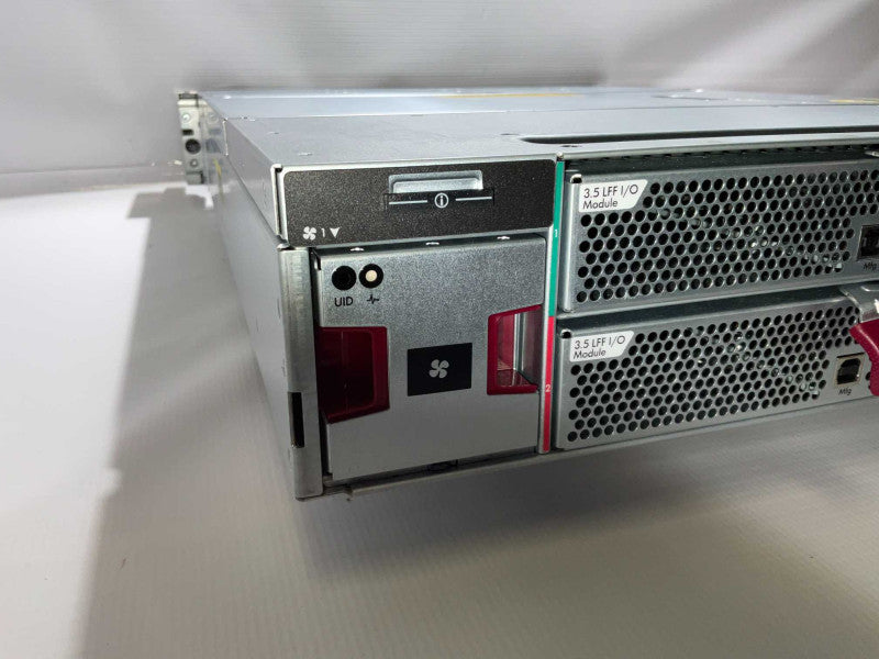 HPE D3600 Enclosure 2x 3.5 LFF I/O Module 2x 460W PSU Q-