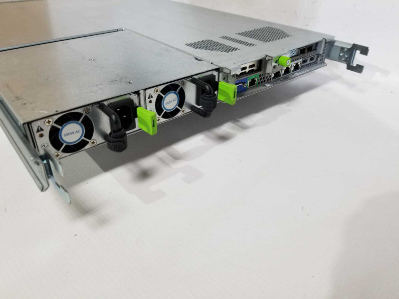 Cisco Nexus C2220M3 2x Xeon E5-2650 @ 2.00ghz / 64gb ram / SAS 2008M Raid Ctrl #