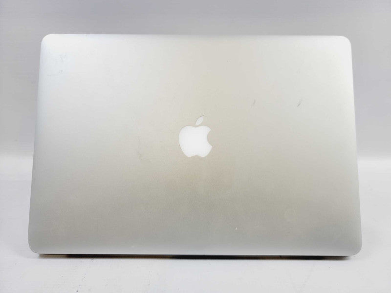 Apple Macbook Pro 2015 15\\" Core i7-4770HQ @ 2.2GHz 16GB DDR3 250GB SSD (