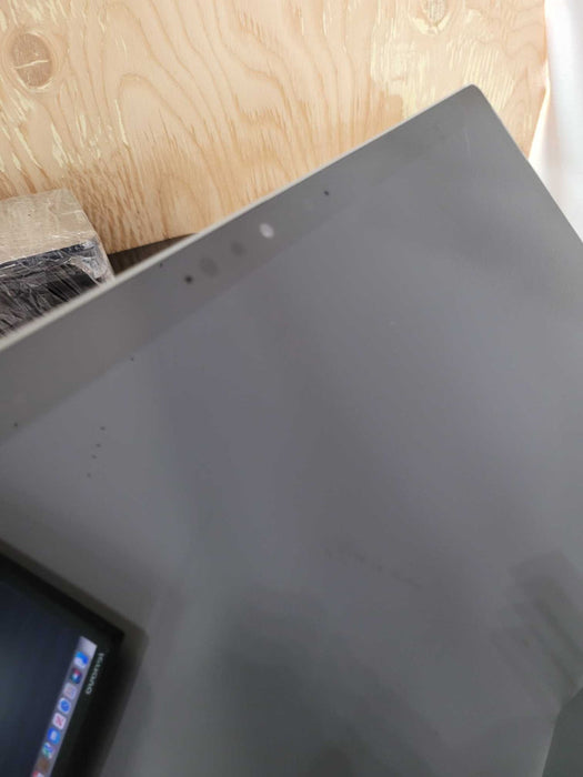 Surface Book 3 - i7-1065G7 1.3GHz, 32GB RAM, 1TB SSD, RTX 3000 - READ