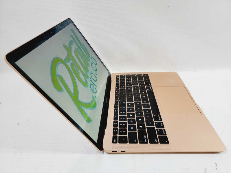 Apple Macbook Air Retina 2018 13\\" Core i5-8210Y @ 1.6GHz 8GB DDR3 250GB SSD (