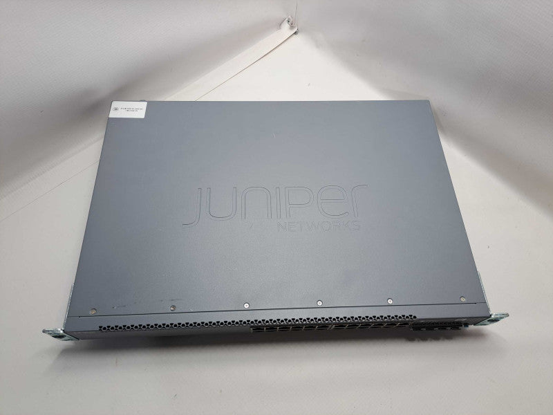 Juniper EX2300-24P EX2300 Series 24-Port Managed Switch Q)