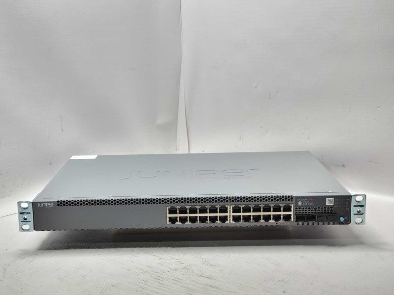 Juniper EX2300-24P EX2300 Series 24-Port Managed Switch Q_