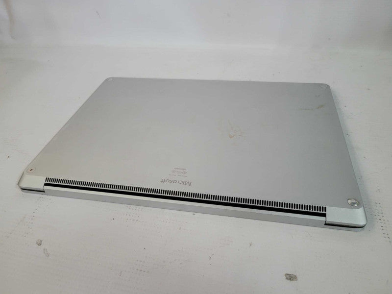 Microsoft Surface Laptop 2 - i5-8250 1.6GHz, 8GB RAM, 128GB SSD