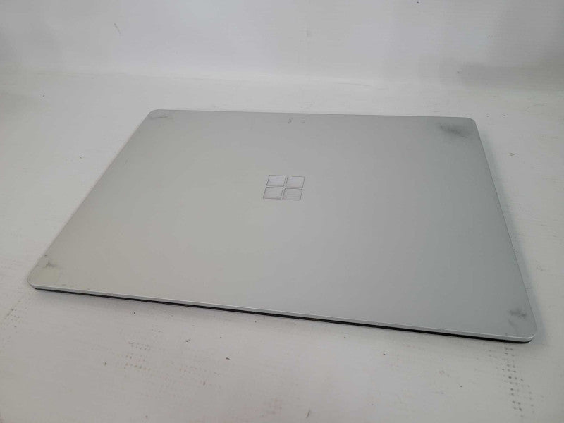 Microsoft Surface Laptop 2 - i5-8250 1.6GHz, 8GB RAM, 128GB SSD