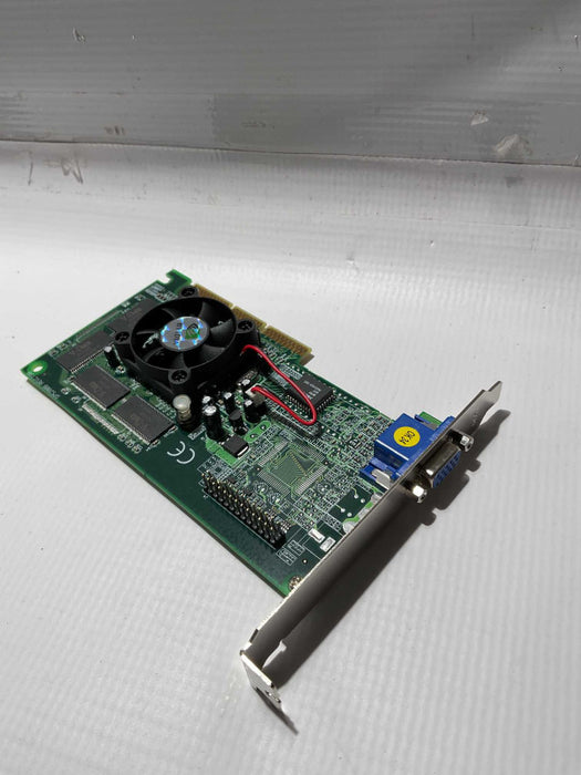 Nvidia Sp5200B Nvidia 32Mb -
