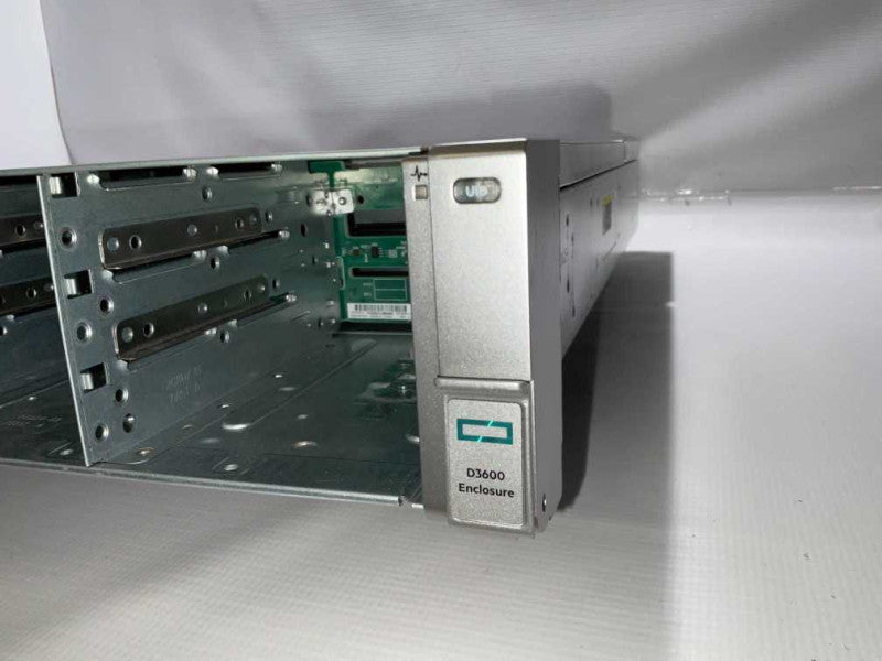 HPE D3600 Enclosure 2x 3.5 LFF I/O Module 2x 460W PSU !