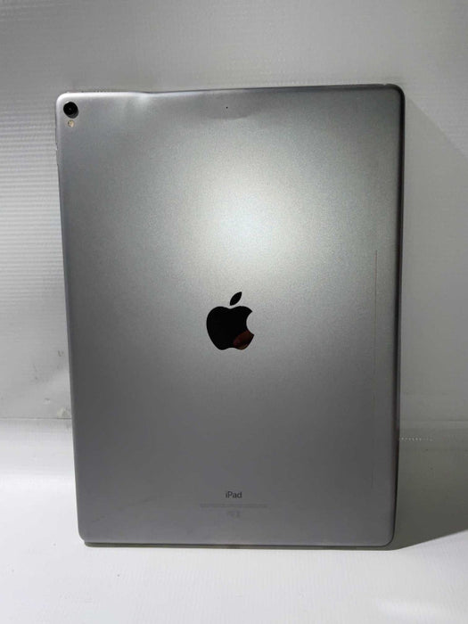 Apple iPad Pro 12.9 inch A1670 READ  -