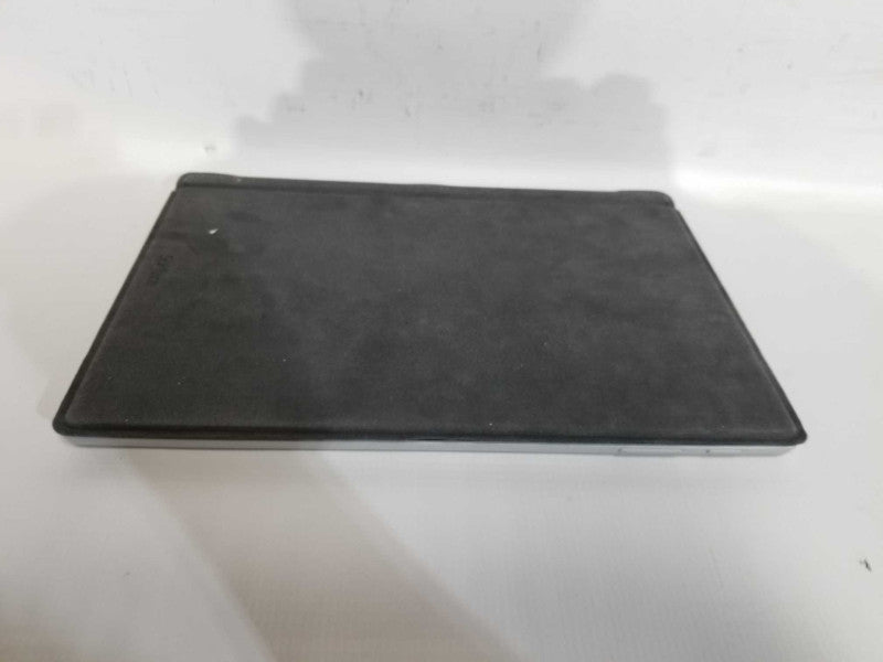 Microsoft Surface 1807 5th gen i5-7300 @ 2.60ghz / 4gb ram / 128gb ssd #