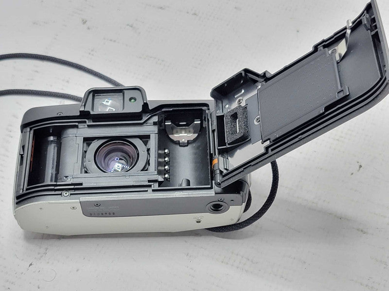 Canon Sure Shot 60 zoom Shoot Camera, read _