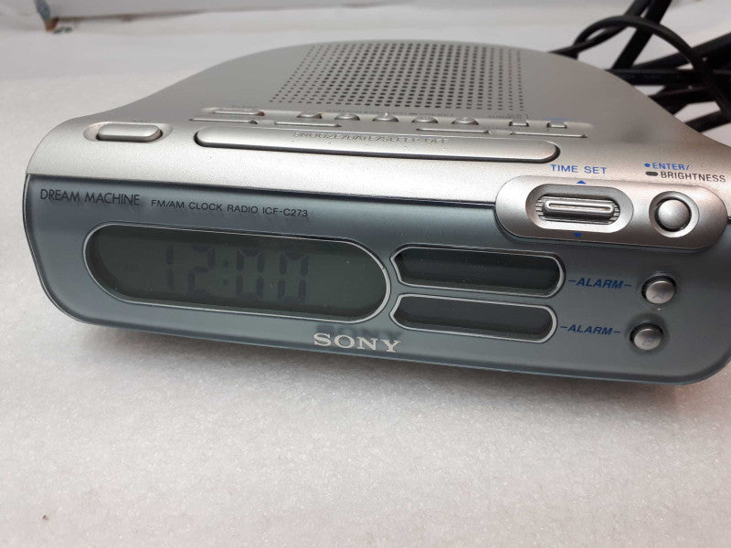 Vintage Retro Sony Dream Machine Model ICF-C273 AM/FM Radio/ Alarm Clock &