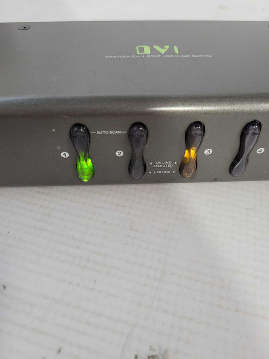 ATEN IOGEAR GCS1104 Miniview DVI 4 Port USB KVM KVMP Peripheral Switch Q!