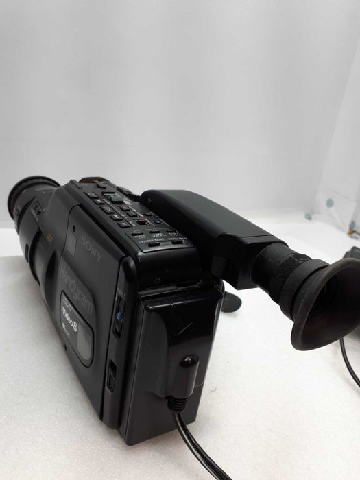 Sony CCD-F55 Handycam Video 8 Camcorder &