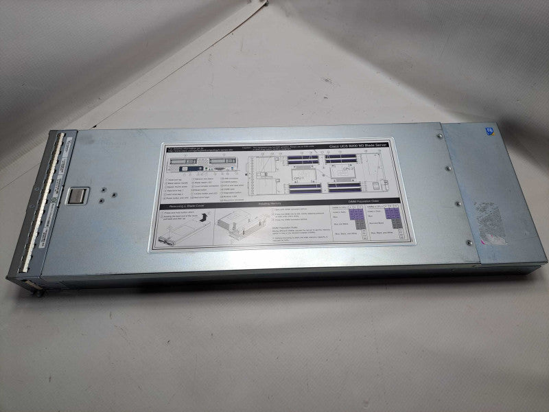 Cisco Ucs B200 M3 CTO Server Blade 2x Xeon E5-2665 @ 2.40GHz NO RAM Q)
