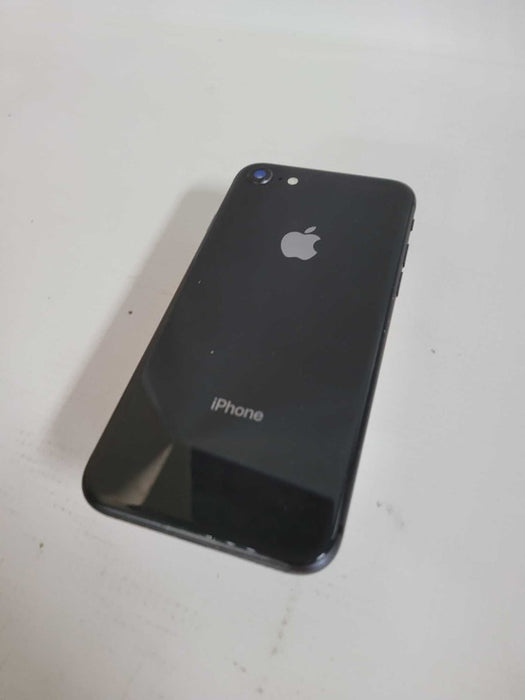 Apple iPhone 8 64GB Q