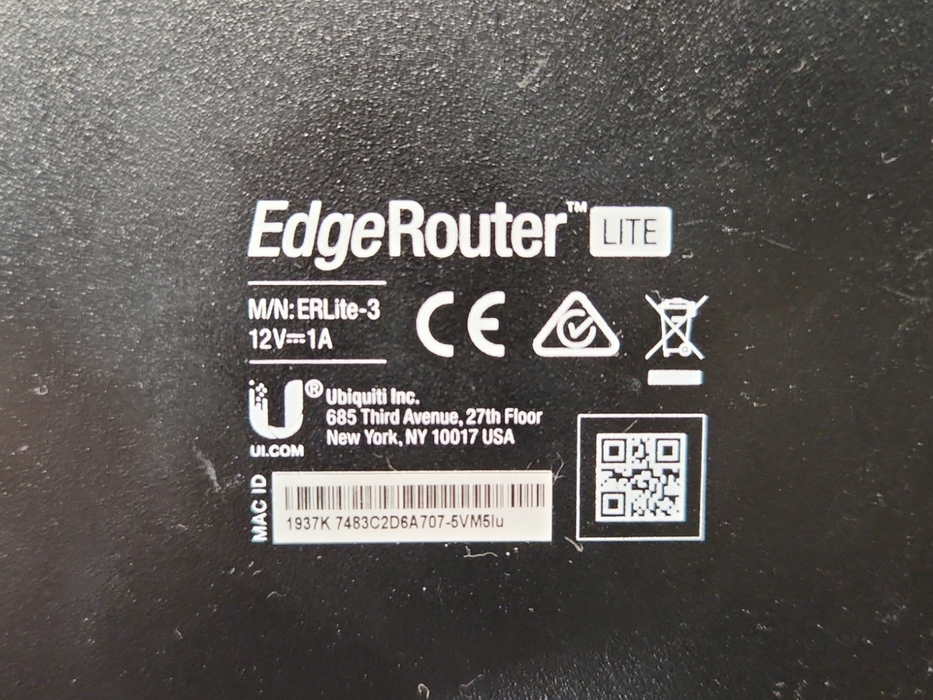 Ubiquiti EdgeRouter LITE (ERLite-3)