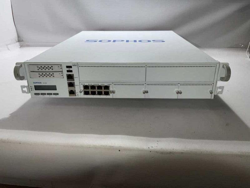 SOPHO SG 550 2x intel Xeon E5-2630 v3 @2.40GHz 24GB RAM 2x 480GB SSD !
