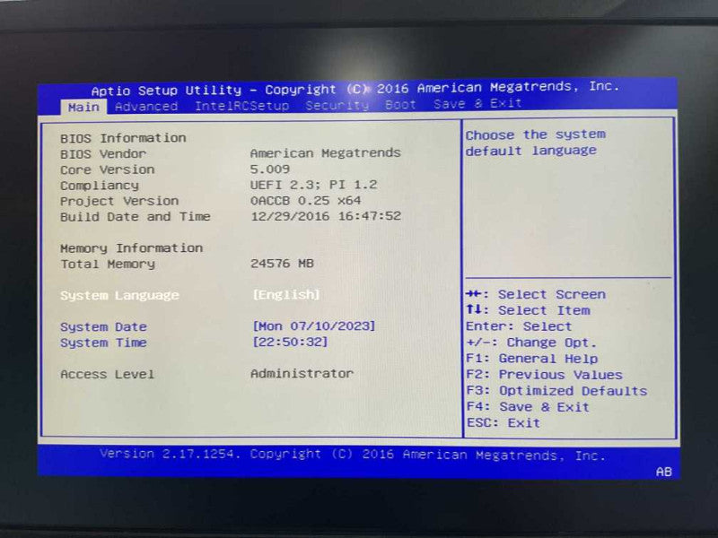SOPHO SG 550 2x intel Xeon E5-2630 v3 @2.40GHz 24GB RAM 2x 480GB SSD !