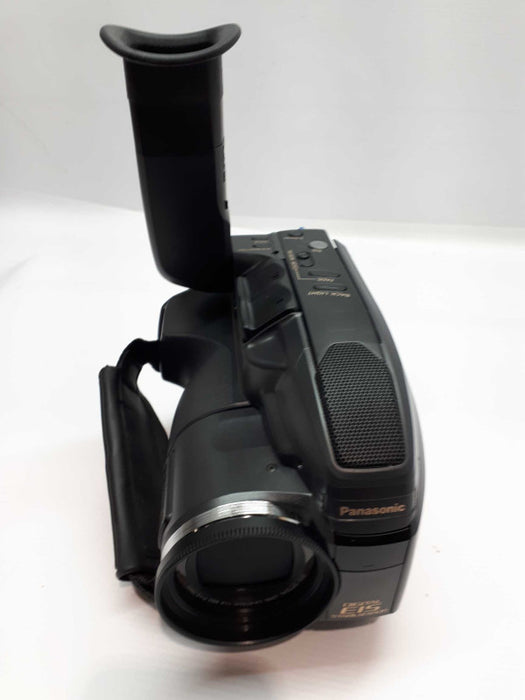 Panasonic PV-D408D-K VHS Camcorder Palmcorder with carrying case& VHS playpak &