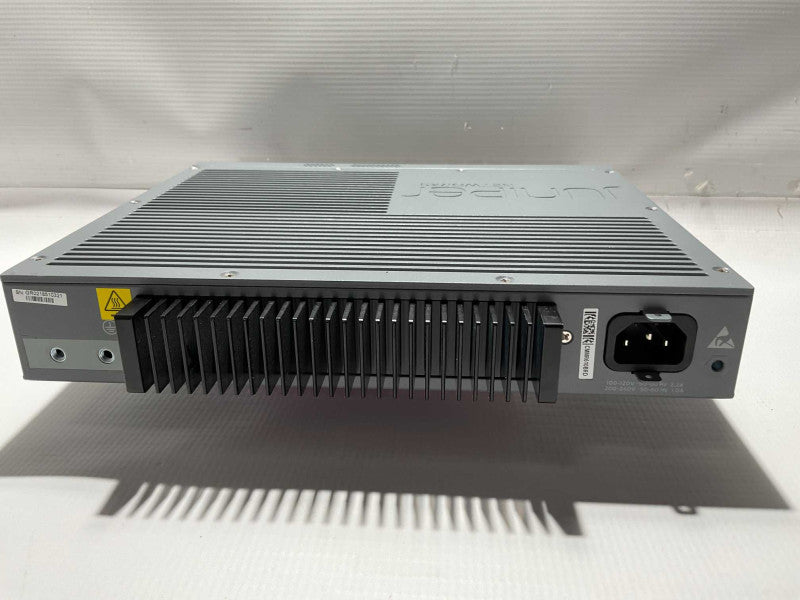 Juniper EX2200-C PoE+ 12 port Ethernet Switch READ  -