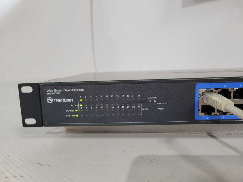 Trendnet TEG-240WS 24-port Gigabit Web Smart Switch !