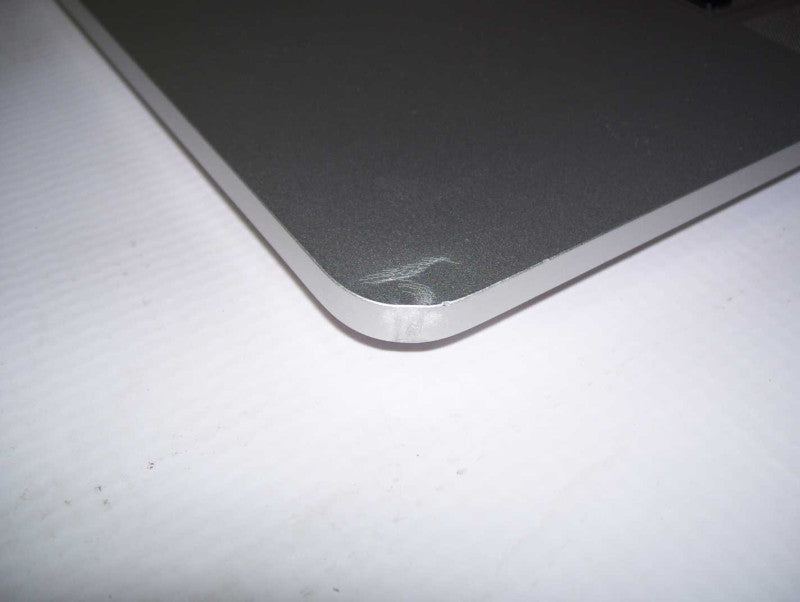 Apple Macbook Pro 2015 15\\" Core i7-4770HQ @ 2.2GHz 16GB DDR3 250GB SSD (
