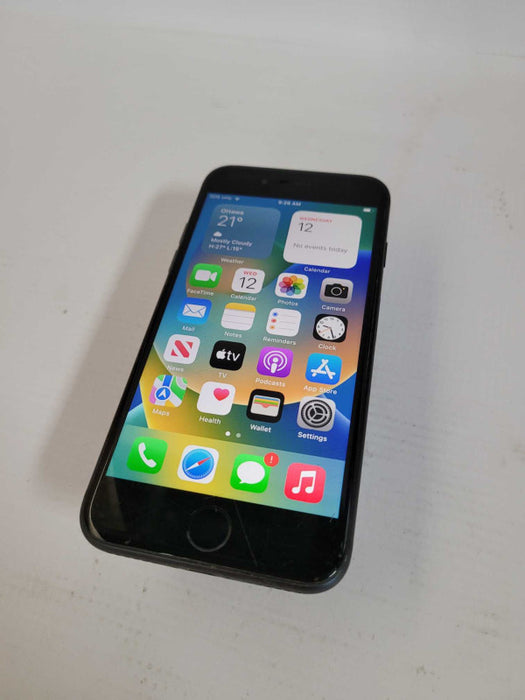 Apple iPhone 8 64GB - READ