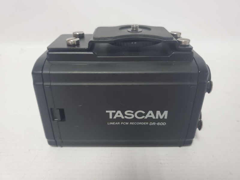TASCAM DR-60D Linear PCM Recorder |