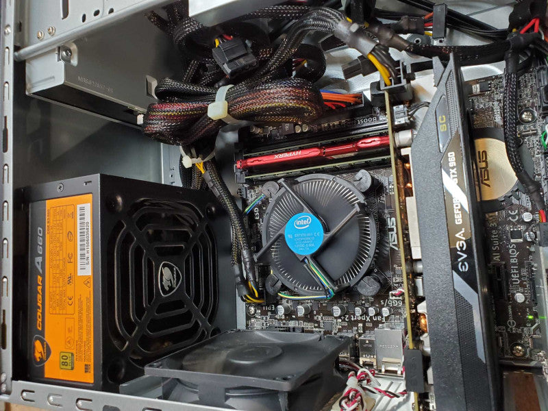 Custom PC - Intel i7-4790 @ 3.60 GHZ 16GB DDR3, GTX 960 2GB, 660W PSU