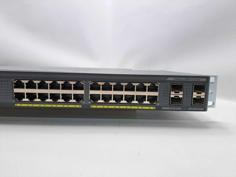 CISCO WS-C2960X-24TS-L Managed Switch w/ Rack Mount Ears )