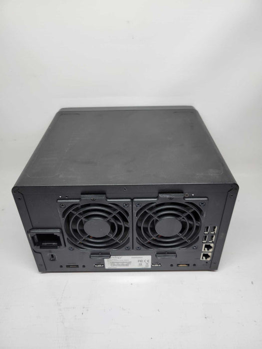 Synology DiskStation DS1512+ NAS/SAN (READ)
