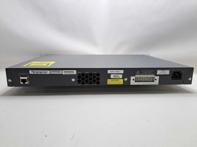 Cisco Catalyst 2960 WS-C2960-48PST-L 48-Ports Rack-Mountable Switch )