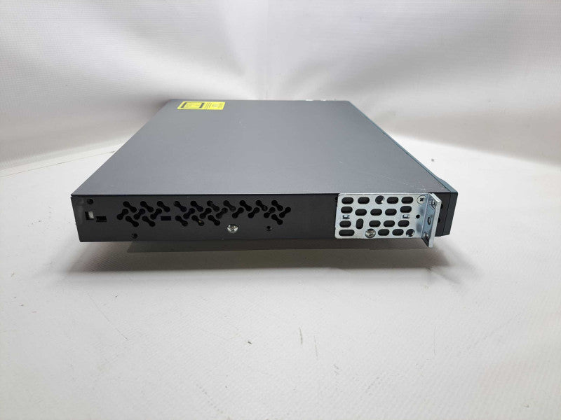 Cisco Catalyst 2960 WS-C2960-48PST-L 48-Ports Rack-Mountable Switch )