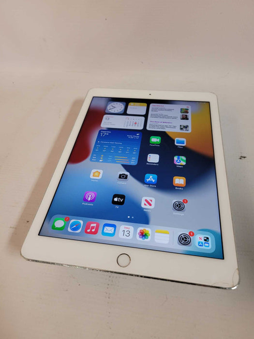 Apple iPad Air 2 32GB (A1566) -READ
