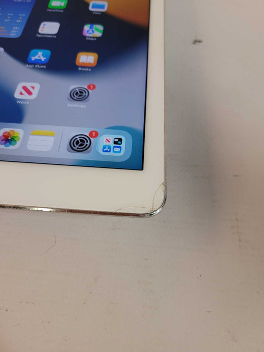 Apple iPad Air 2 32GB (A1566) -READ