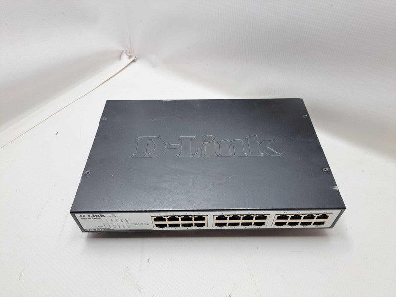 D-Link DGS-1024D 24 Port Unmanaged 100 / 1000 Gigabit Ethernet Switch  Q)