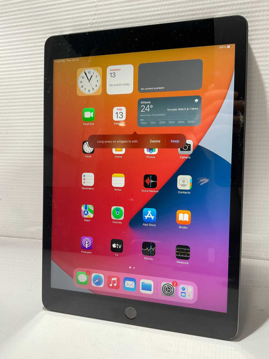 Apple iPad 7th generation 32GB A2200 Wi-Fi + cellular UNLOCKED  -