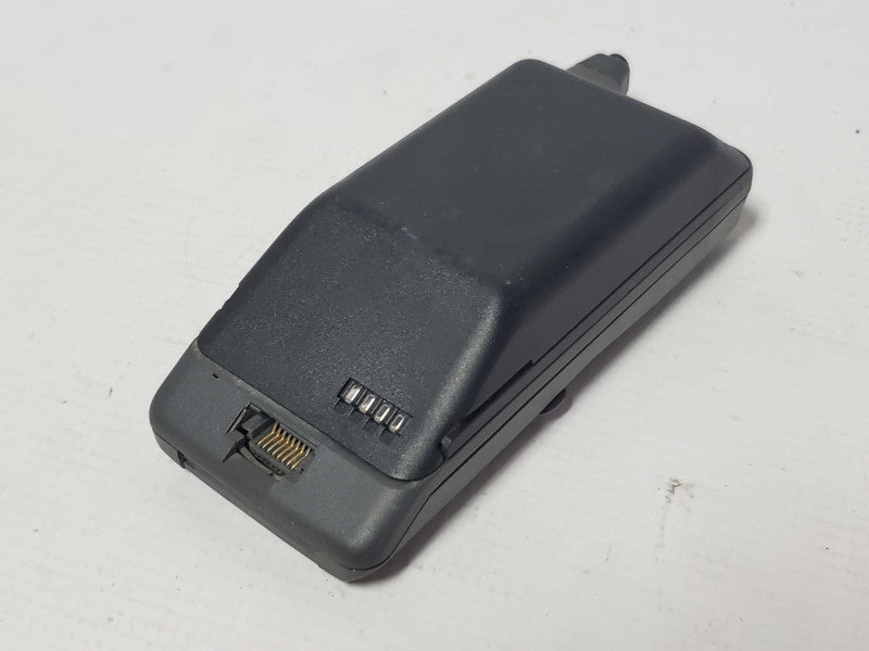 Motorola MicroTAC 650 Vintage Flip Phone (AS-IS) |
